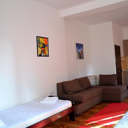 Apartmants Night Lux Nis Room photo